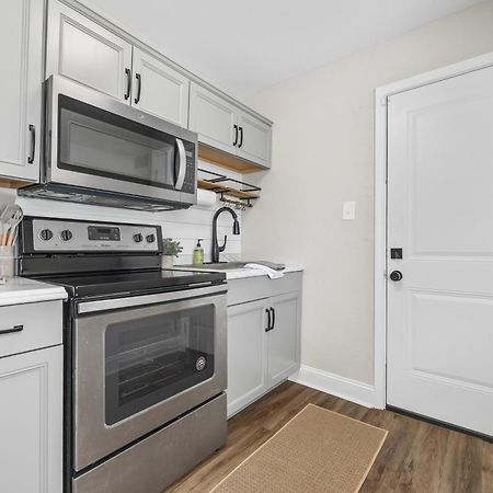 Cozy 2-Bedroom Retreat W/Wi-Fi & Keurig Coffee AtlantaAtlanta  Kültér fotó
