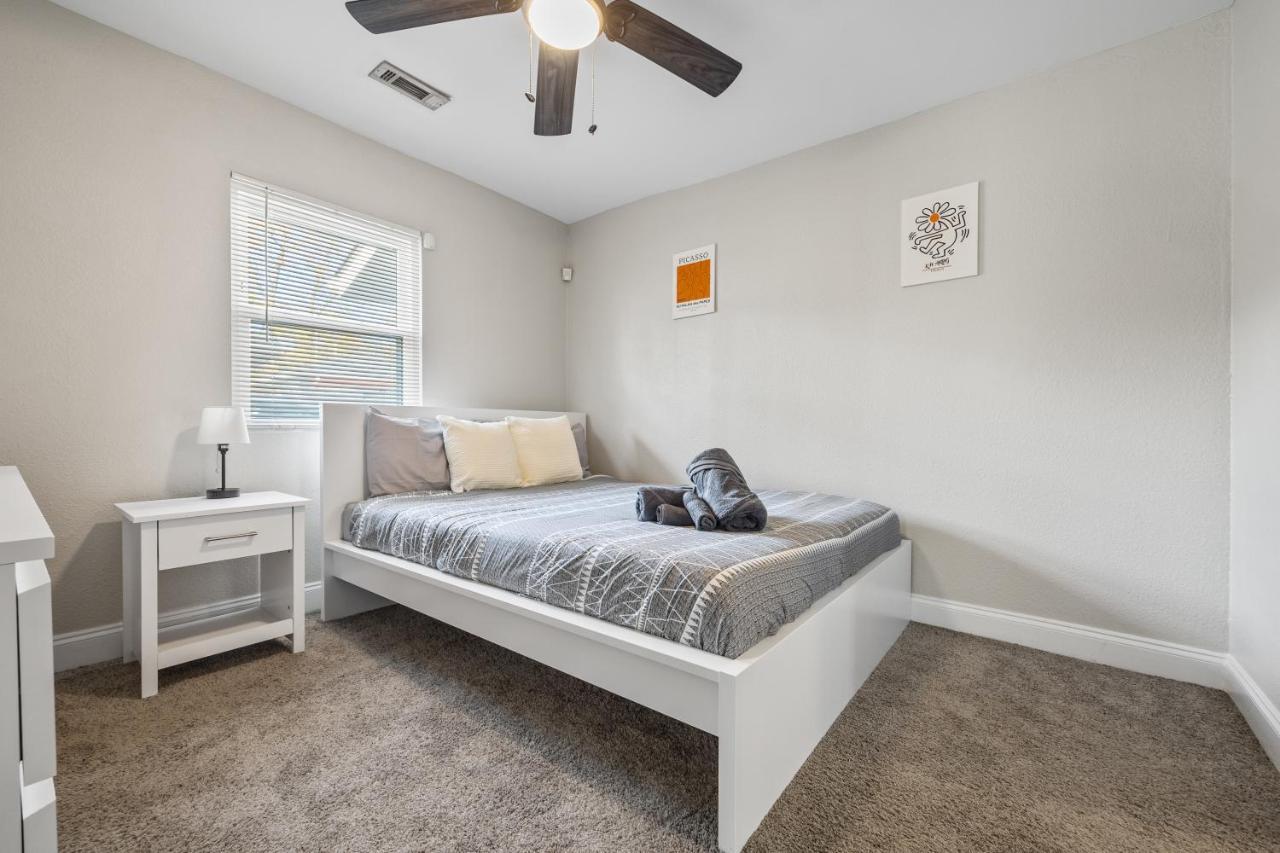 Cozy 2-Bedroom Retreat W/Wi-Fi & Keurig Coffee AtlantaAtlanta  Kültér fotó